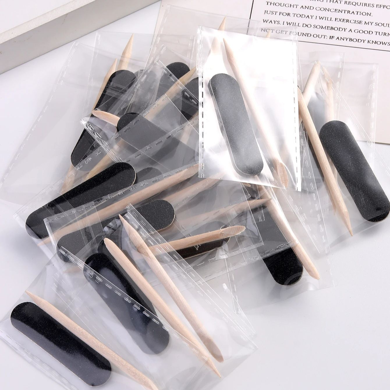 Portable Nail Filer Disposable - Contour Palette Stick ulasan dan harga